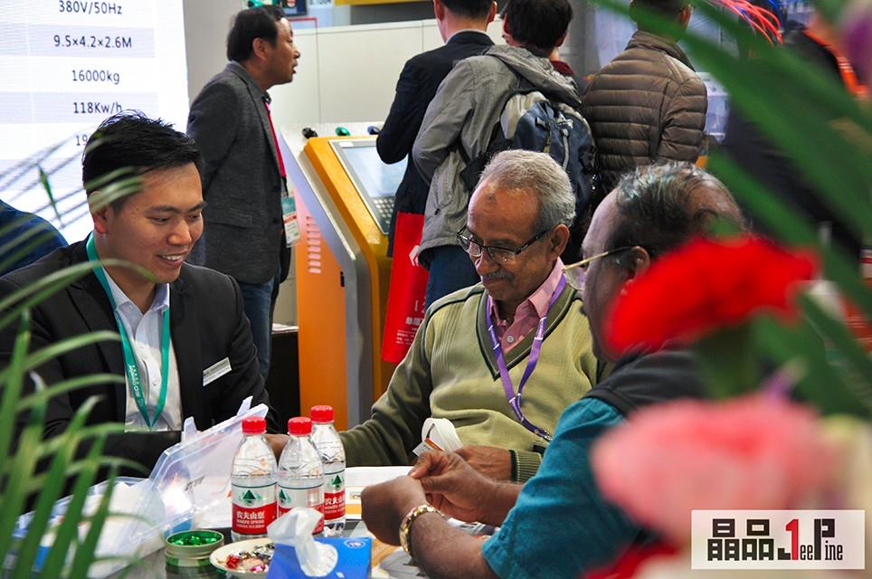 compression molding machinery for africa client.jpg compression molding machinery for africa client.jpg