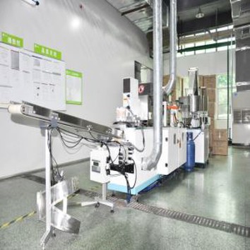 Plastic Closures Compression Molding Machine
